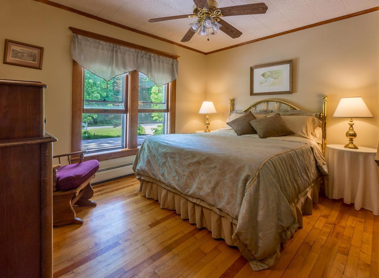 Mad River Inn Waitsfield 外观 照片